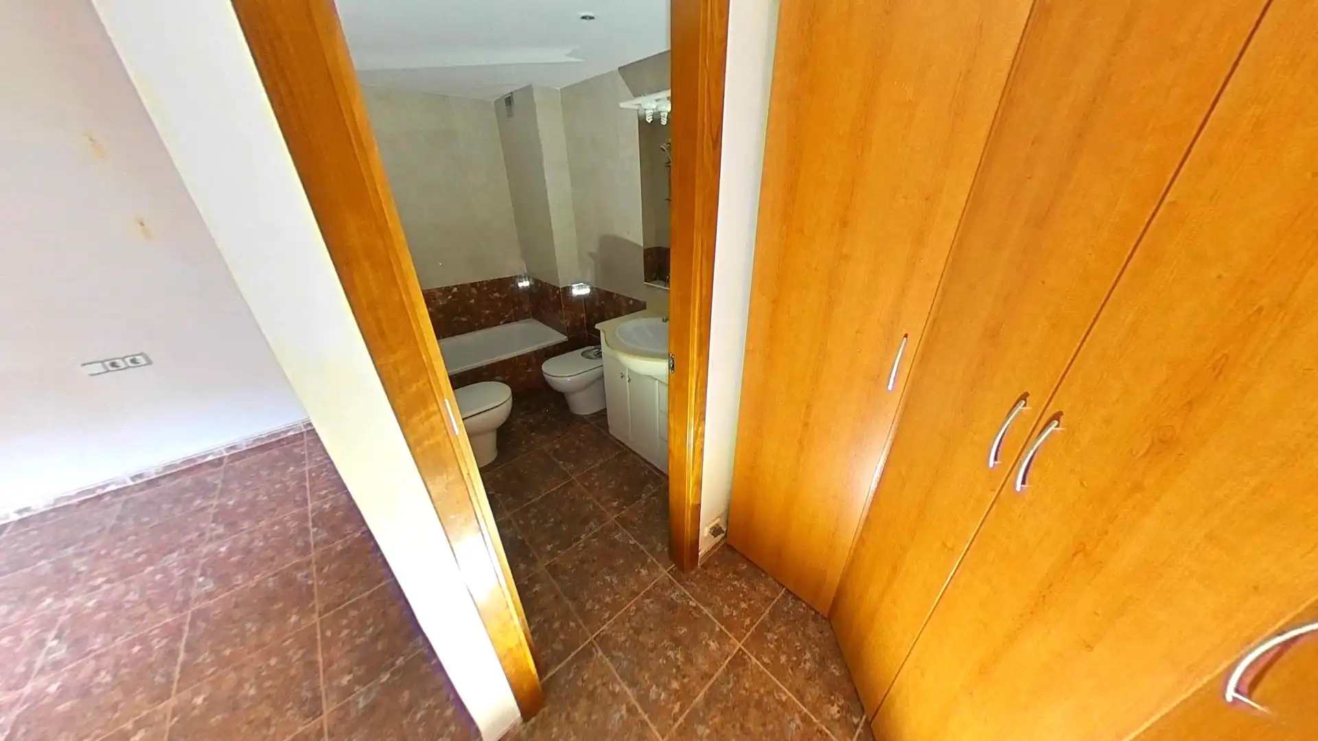 Badezimmer von Wohnung zum Verkauf in Vilafranca del Penedès mit Heizung, Terrasse und Abstellraum
