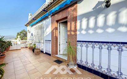 Exterior view of House or chalet for sale in Vélez-Málaga  with Air Conditioner, Terrace and Internet