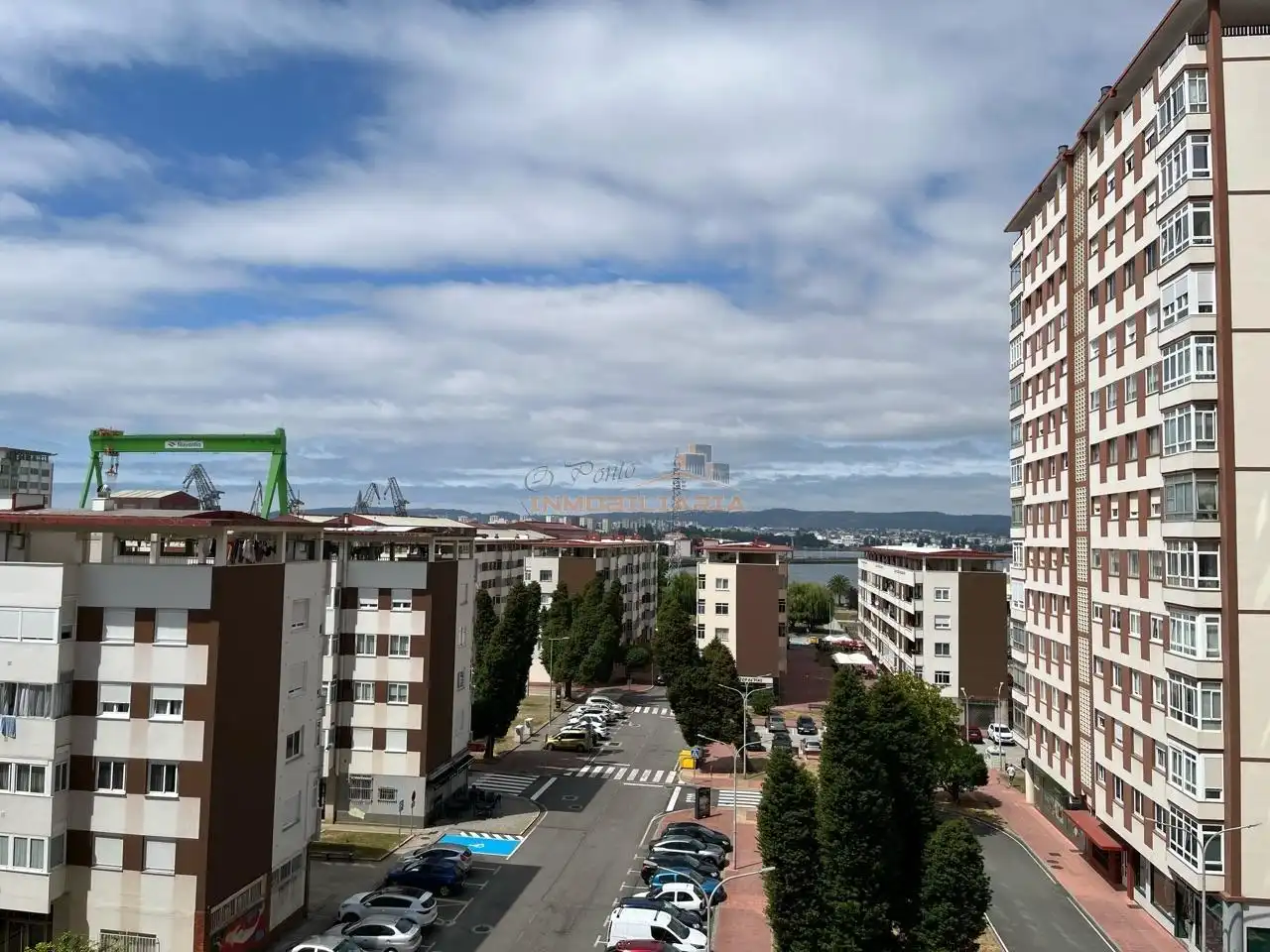 Pis amb terrassa en venda a Fene