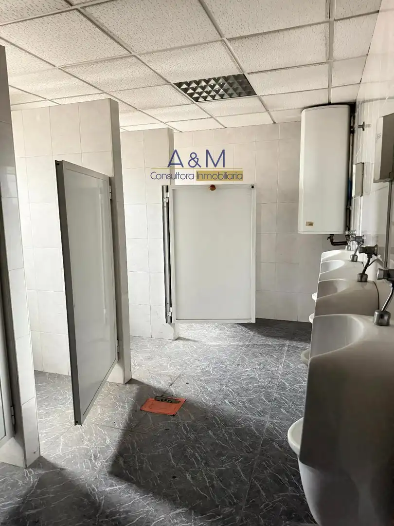 Bathroom of Industrial buildings for sale in Venta de Baños