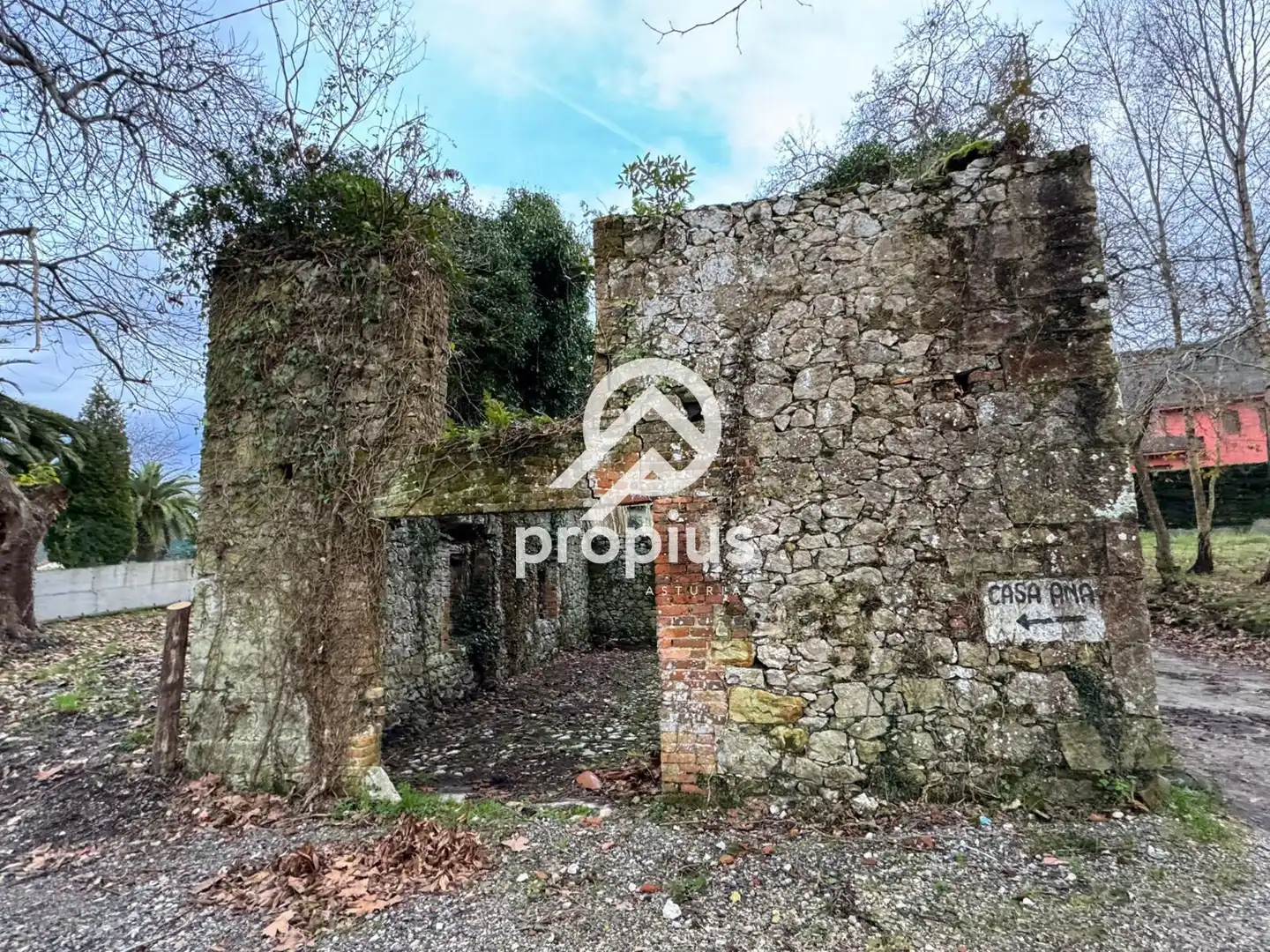 Casa o chalet en venta en Llanes con Calefacción y Jardín privado