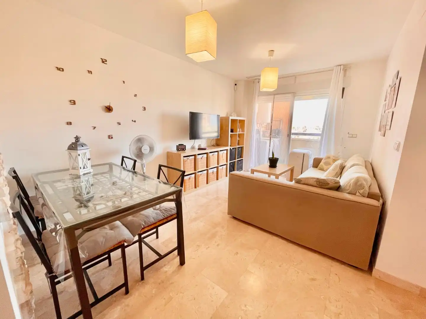 Wohnzimmer von Wohnungen zur Miete in Murcia mit Heizung, Terrasse und Schwimmbad