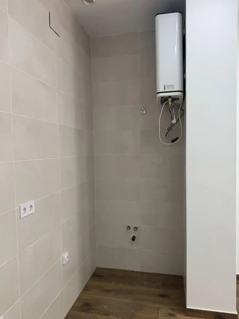 Bany de Planta baixa en venda en Málaga amb Calefacció