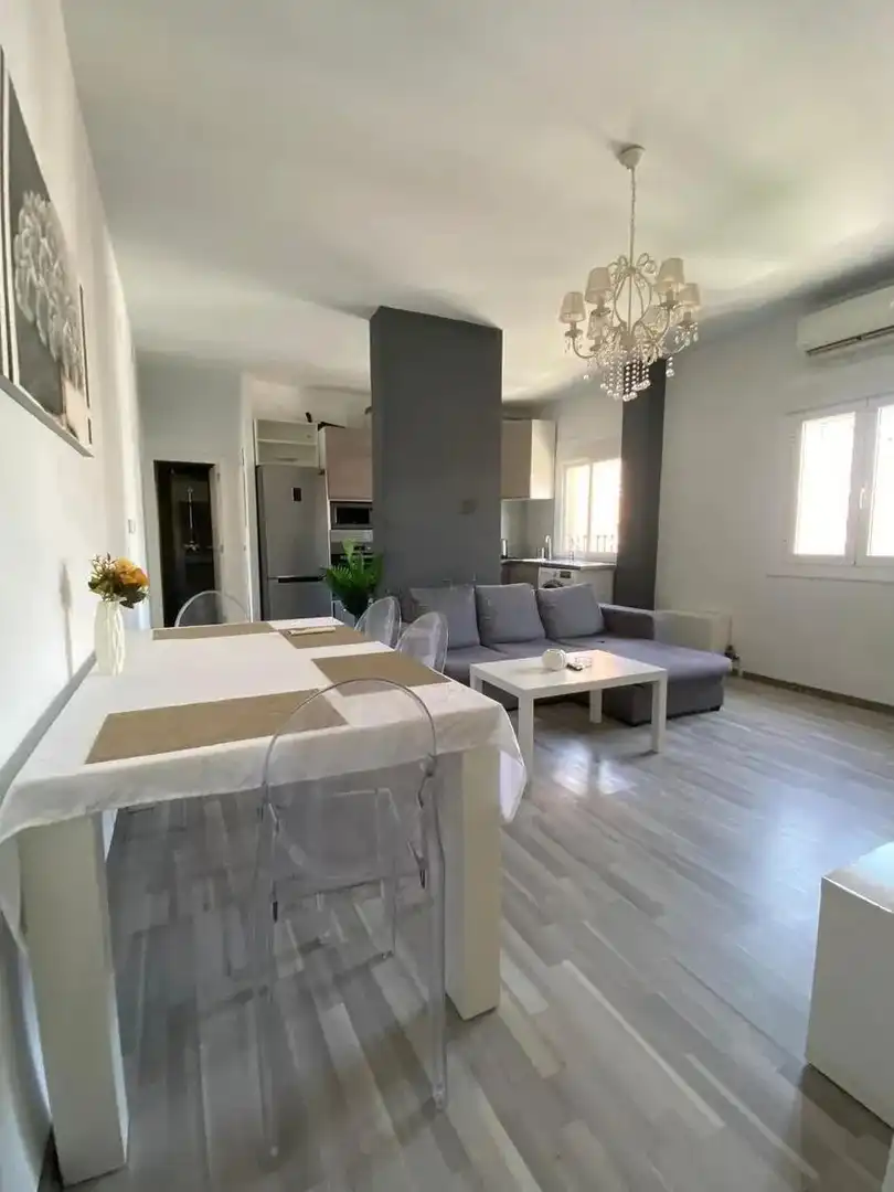 Living room of Flat for sale in Valencia  with Air Conditioner, Heating and Parquet flooring