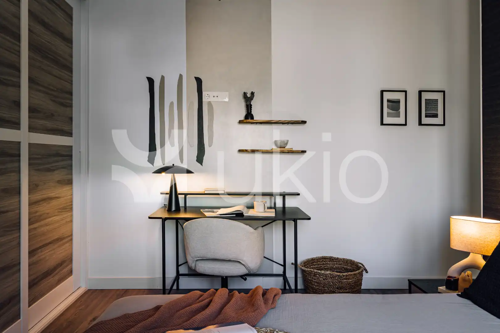 Sala d'estar de Apartament de lloguer en Madrid amb Aire condicionat, Calefacció i Moblat