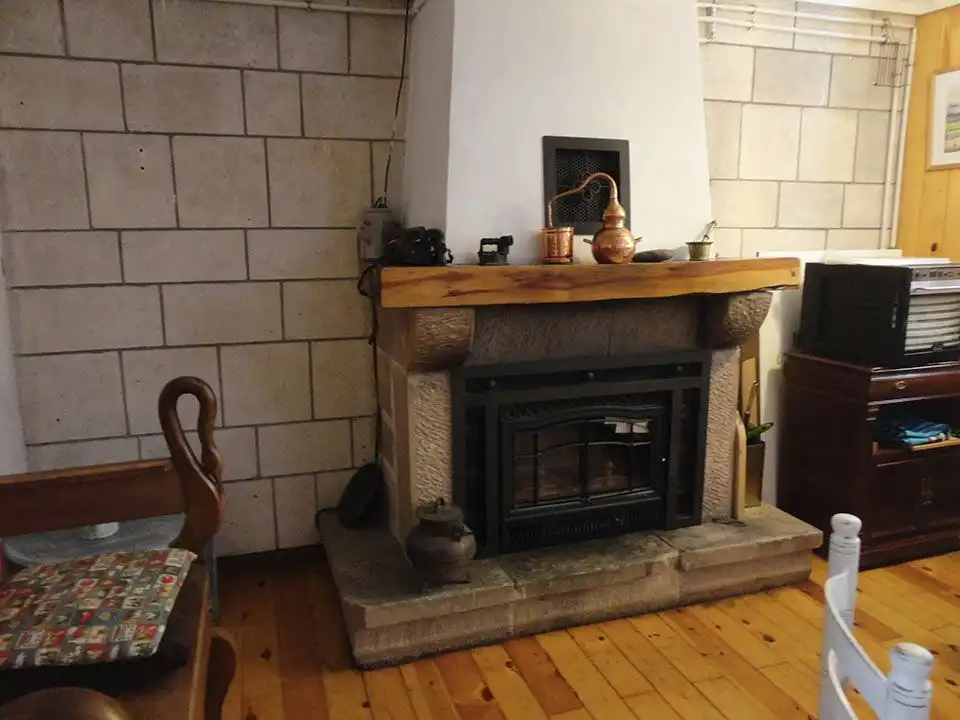Sala de estar de Casa o chalet en venta en Arauzo de Miel con Calefacción, Trastero y Amueblado
