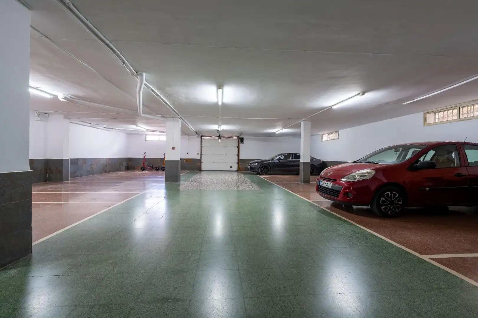 Parking de Casa o chalet en venta en Roquetas de Mar con Aire acondicionado, Calefacción y Jardín privado