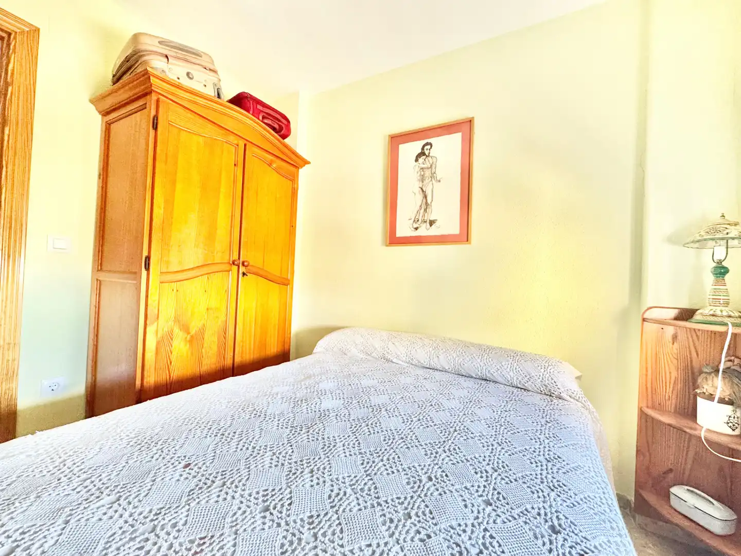 Dormitori de Apartament de lloguer en Canet d'En Berenguer amb Aire condicionat, Terrassa i Moblat