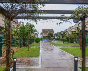 Jardí de Casa adosada en venda en El Vendrell amb Aire condicionat, Calefacció i Jardí privat