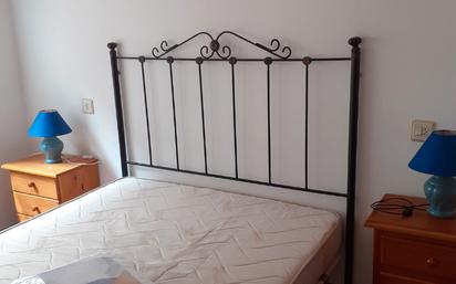 Bedroom of Flat to rent in Santiago de Compostela   with Furnished