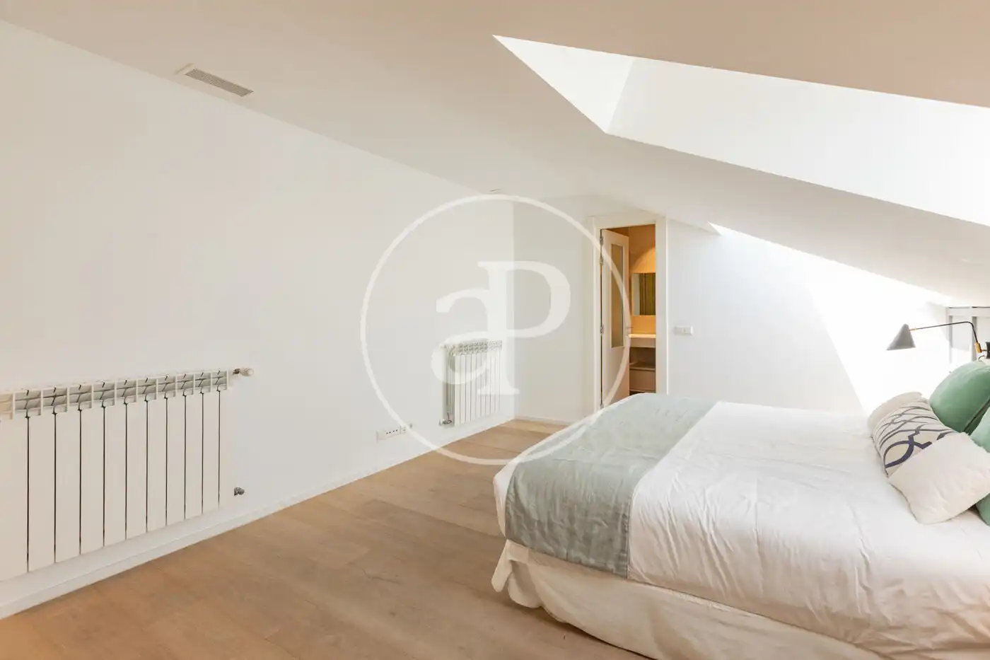 Piso en venta en C. del Barquillo, Justicia - Chueca