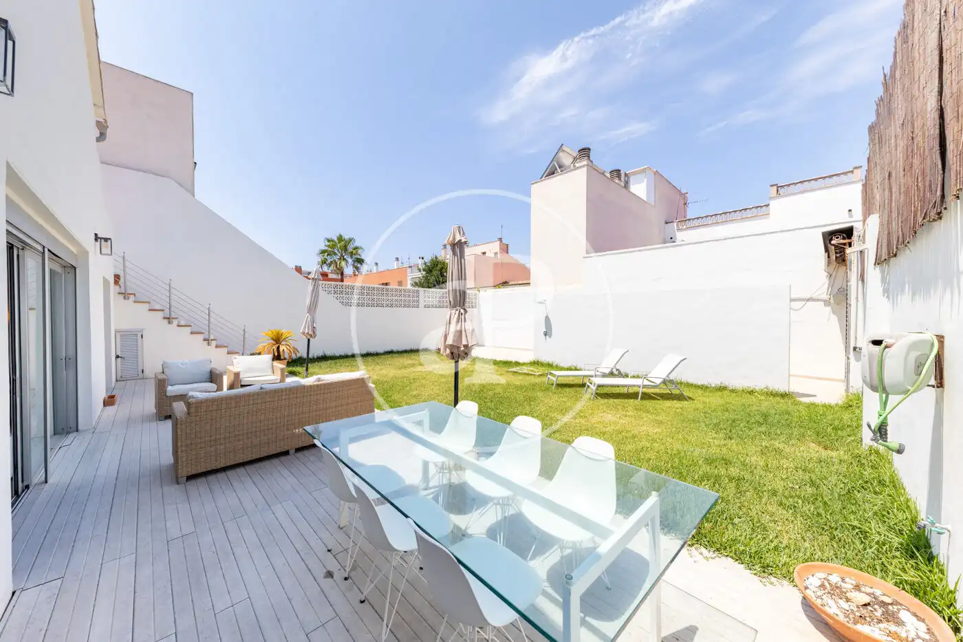 Terrasse von Einfamilien-Reihenhaus zur Miete in  Palma de Mallorca mit Klimaanlage, Heizung und Privatgarten