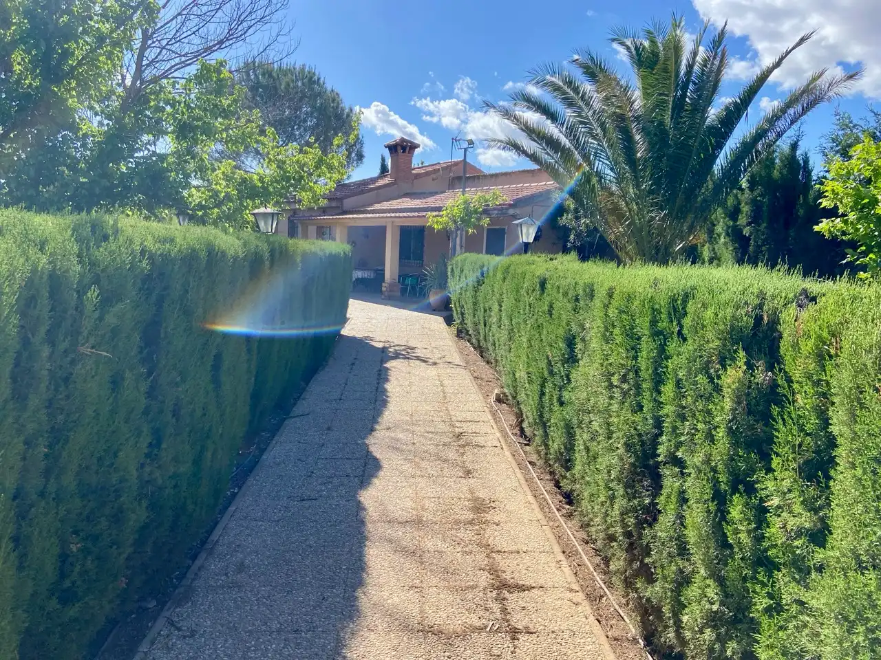 Vista exterior de Casa o chalet en venta en Fernán Caballero con Aire acondicionado, Jardín privado y Trastero