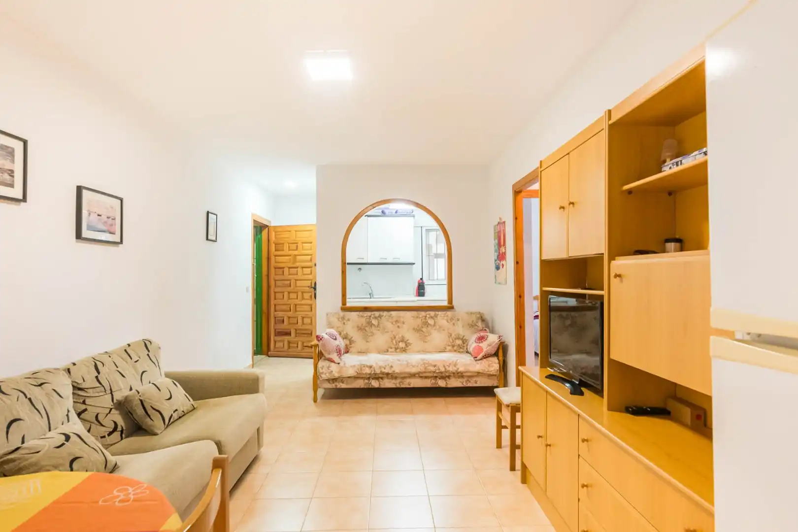 Living room of Flat for sale in Los Alcázares  with Swimming Pool, Furnished and Oven