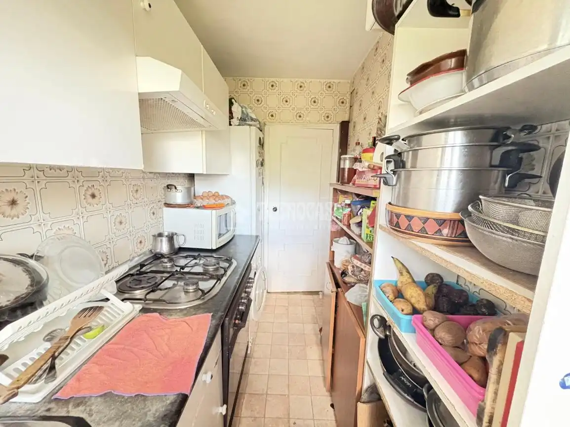 Cocina de Piso en venta en  Madrid Capital con Calefacción, Parquet y Terraza