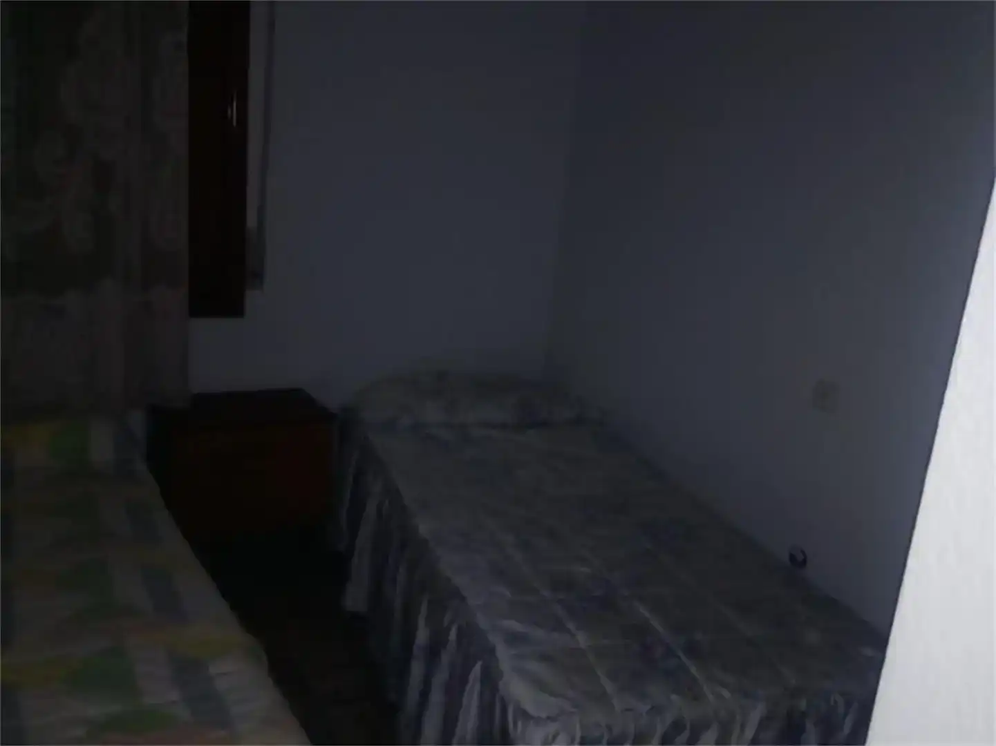 Habitación de Casa adosada en venta en Candeleda