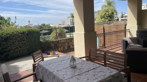 Foto 4 de Piso en venta en Estepona - Estepona,selwo,avenida Parque Selwo, La Concha - Resina Golf, Estepona