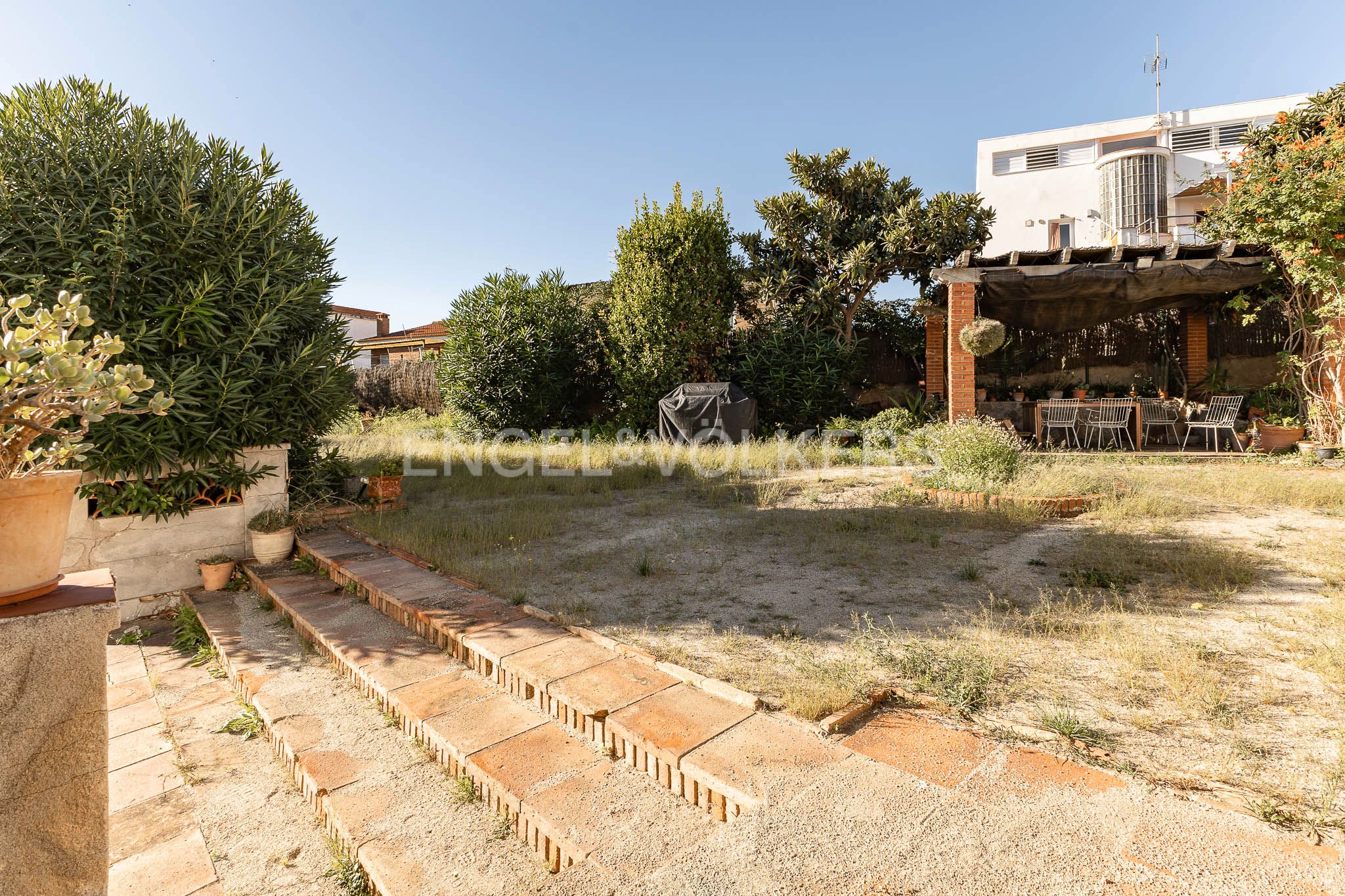 House or chalet for sale in Alella  with Heating, Private garden and Terrace