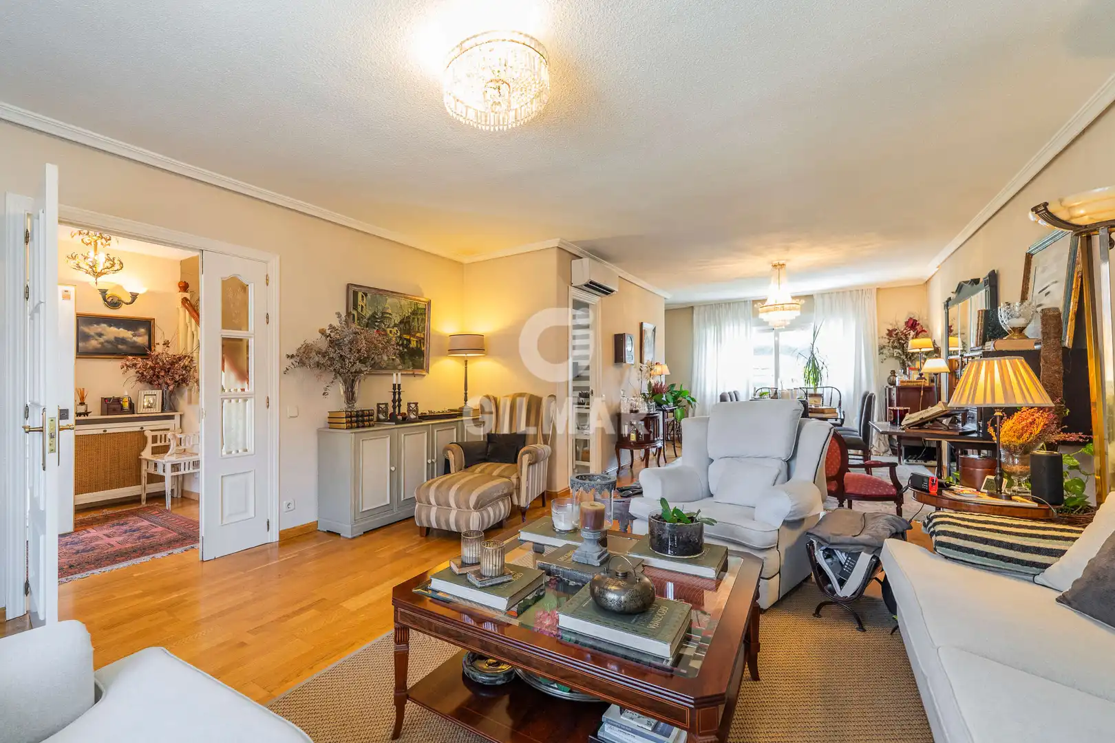 Living room of Detached homes for sale in Pozuelo de Alarcón  with Heating, Private garden and Swimming Pool
