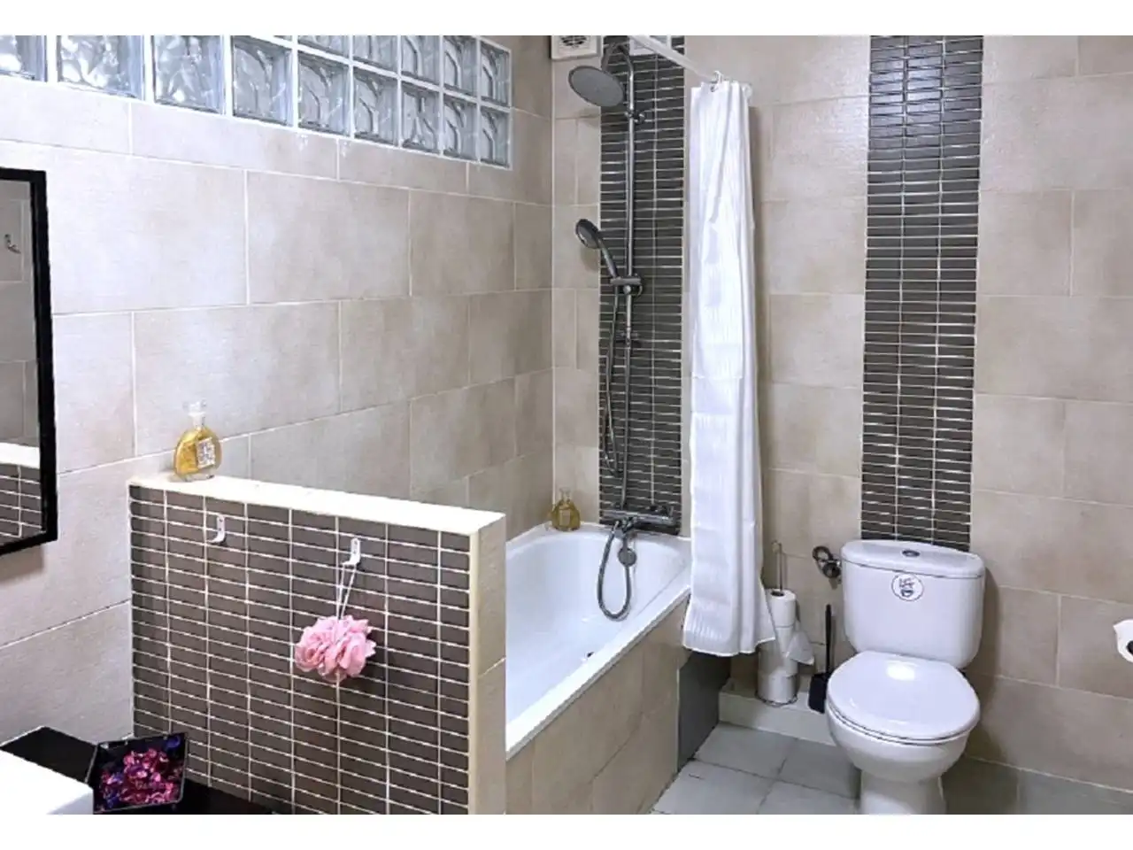 Baño de Piso en venta en Lloret de Mar con Amueblado y Piscina comunitaria
