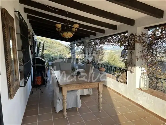 Casa rústica amb piscina en venda a Alcalá la Real, imagen 6