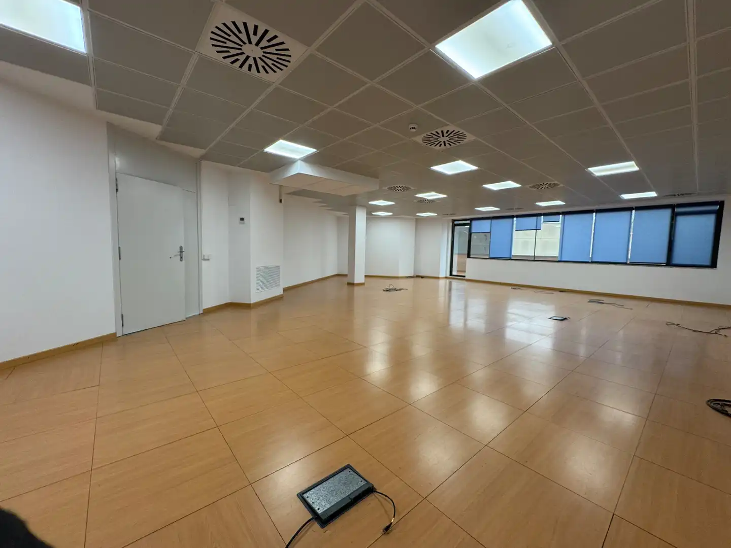 Büro mit Aufzug zur Miete in Avinguda Corts Catalanes 2