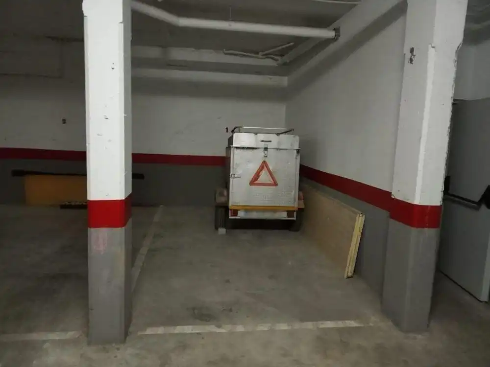 Aparcament amb ascensor en venda a Cerro - Amate, imagen 12