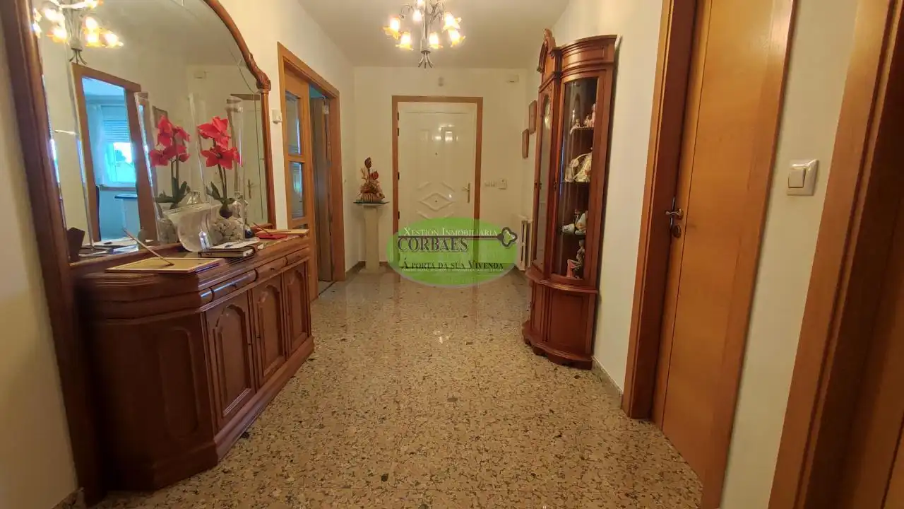 Chalet con terraza en venta en Barbadás, imagen 2