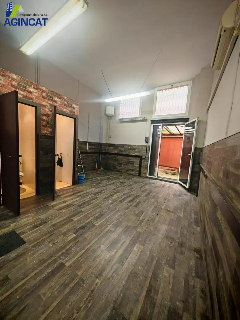 Commercial properties for sale in Carrer de la Palma, Els Merinals