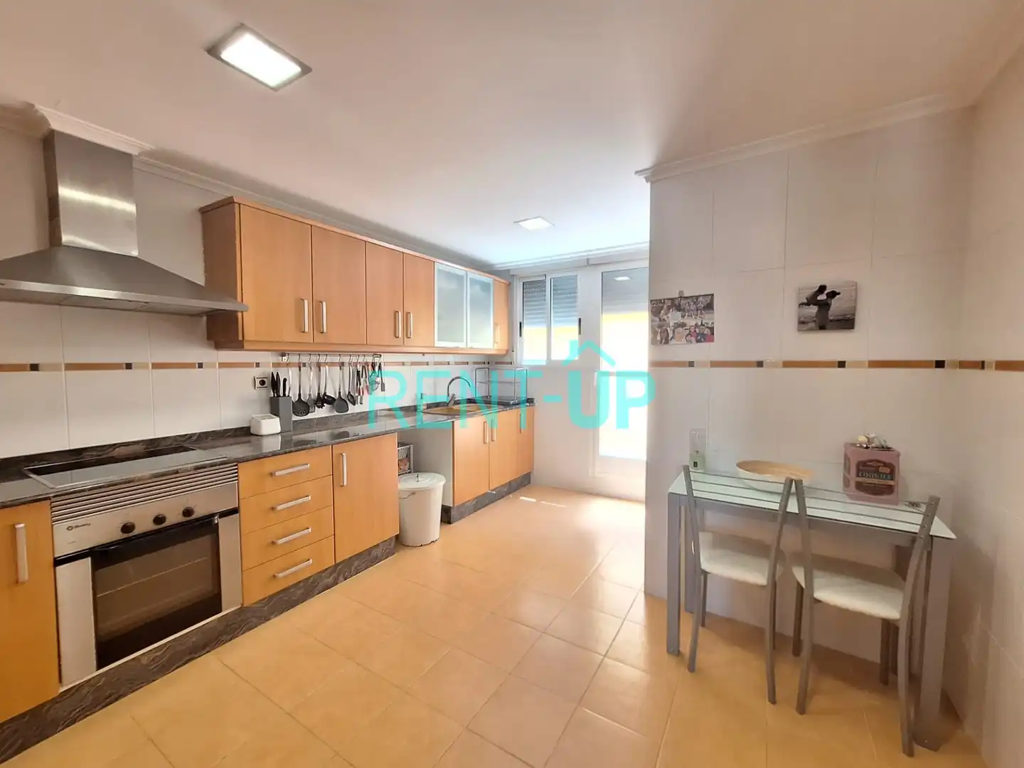Cocina de Casa adosada en venta en Novelé  / Novetlè con Aire acondicionado, Jardín privado y Terraza