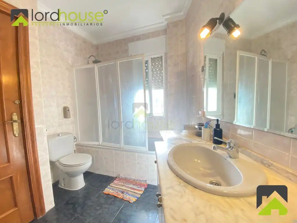 Bathroom of Houses for sale in Lorca