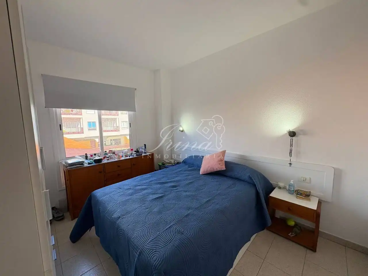 Habitación de Piso en venta en Breña Baja con Balcón y Piscina comunitaria