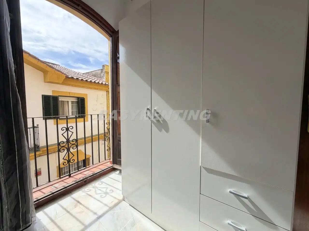 Terrassa de Apartament en venda en La Línea de la Concepción amb Terrassa, Traster i Moblat