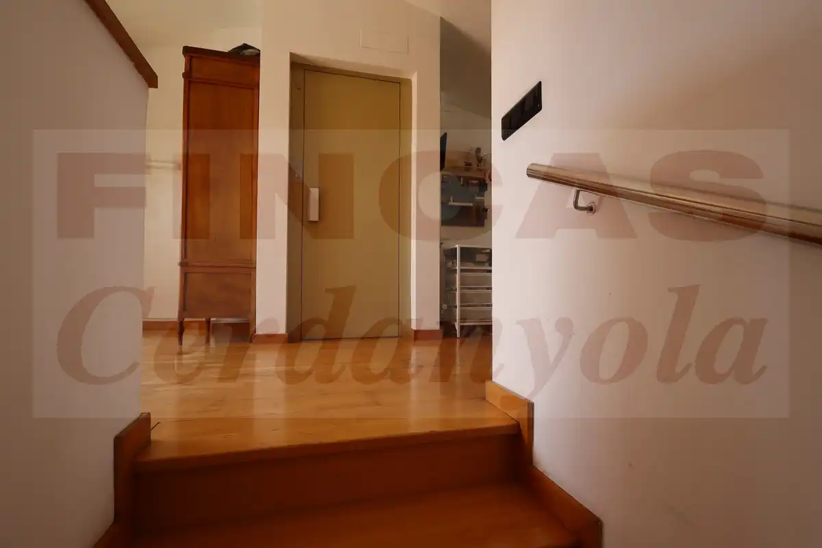 Casa adosada en venda en Cerdanyola del Vallès amb Aire condicionat, Calefacció i Terrassa