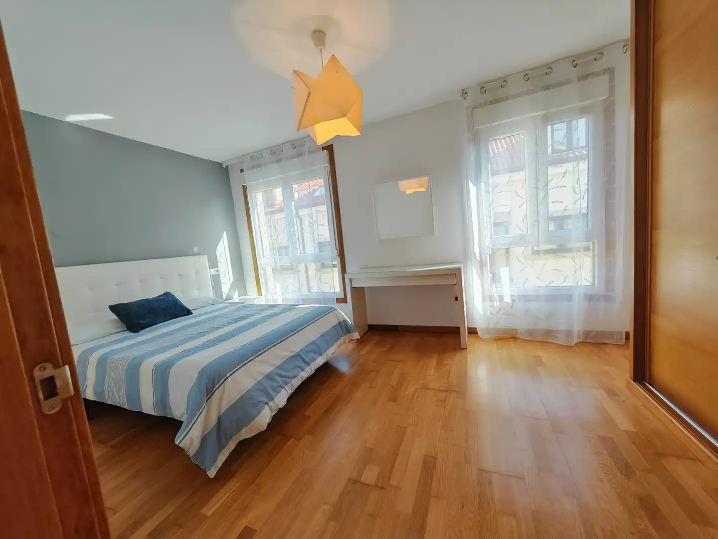 Dormitori de Apartament de lloguer en Fisterra amb Traster, Moblat i Forn