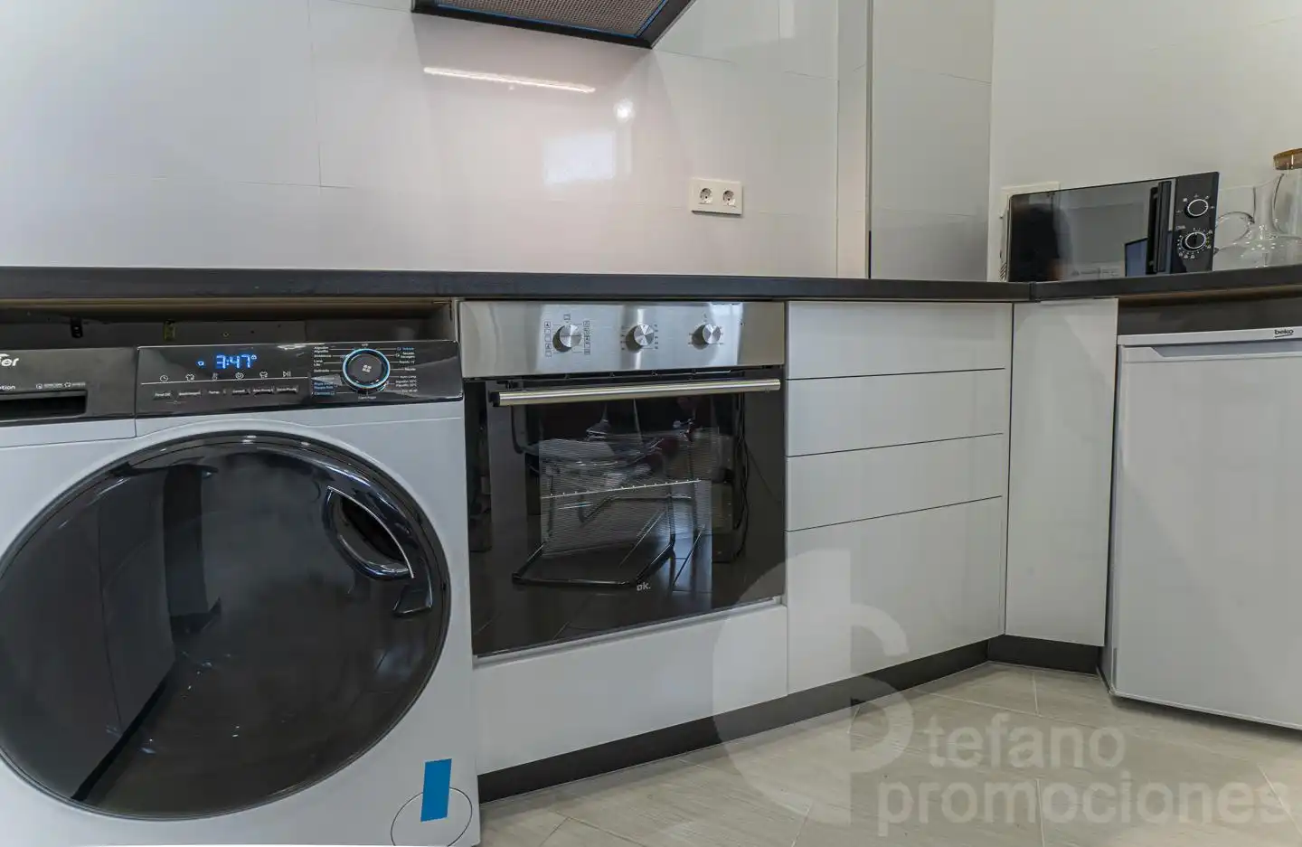 Cocina de Planta baja en venta en Málaga con Aire acondicionado y Calefacción