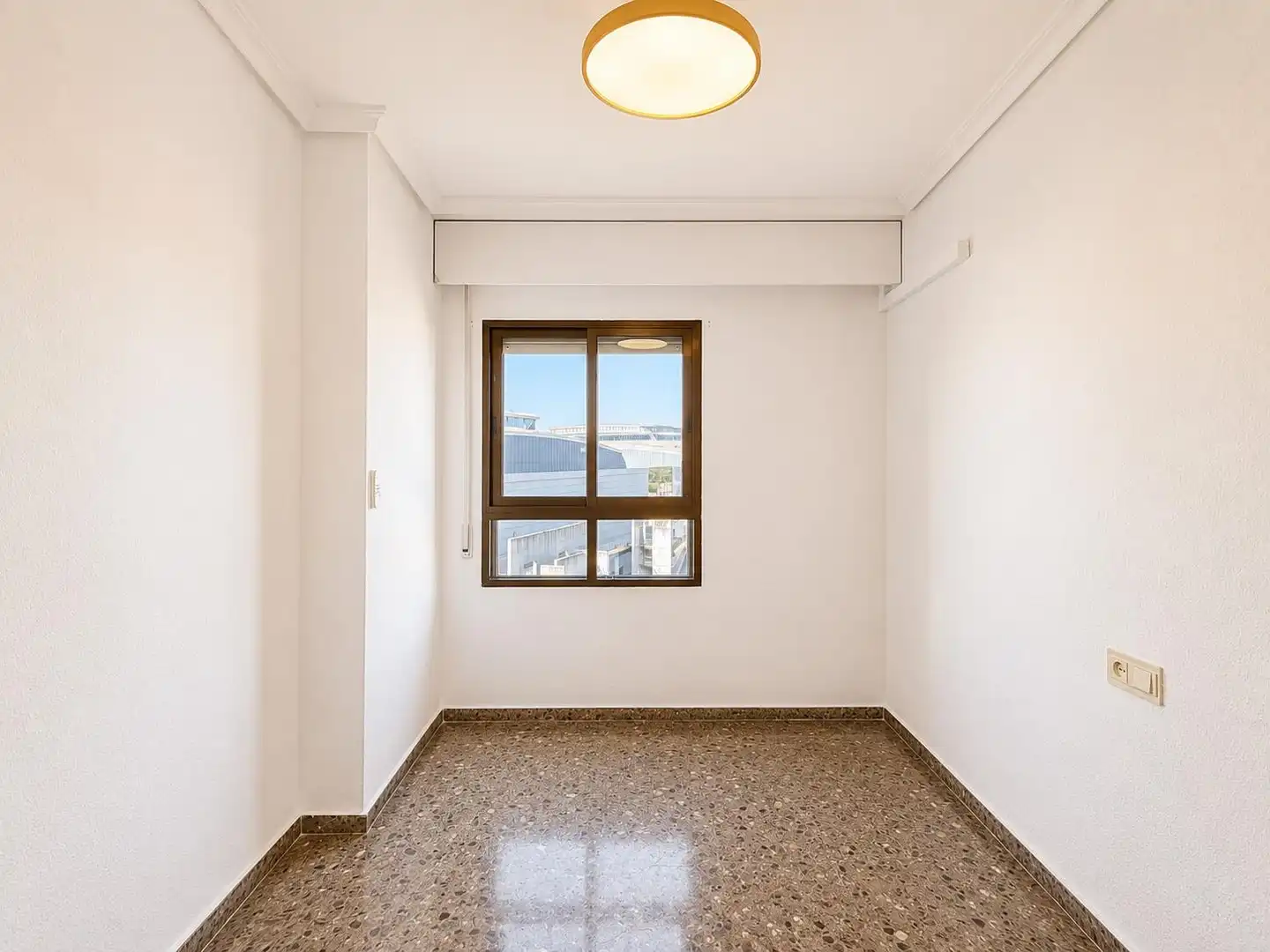 Bedroom of Flat for rent in Paterna  with Balcony