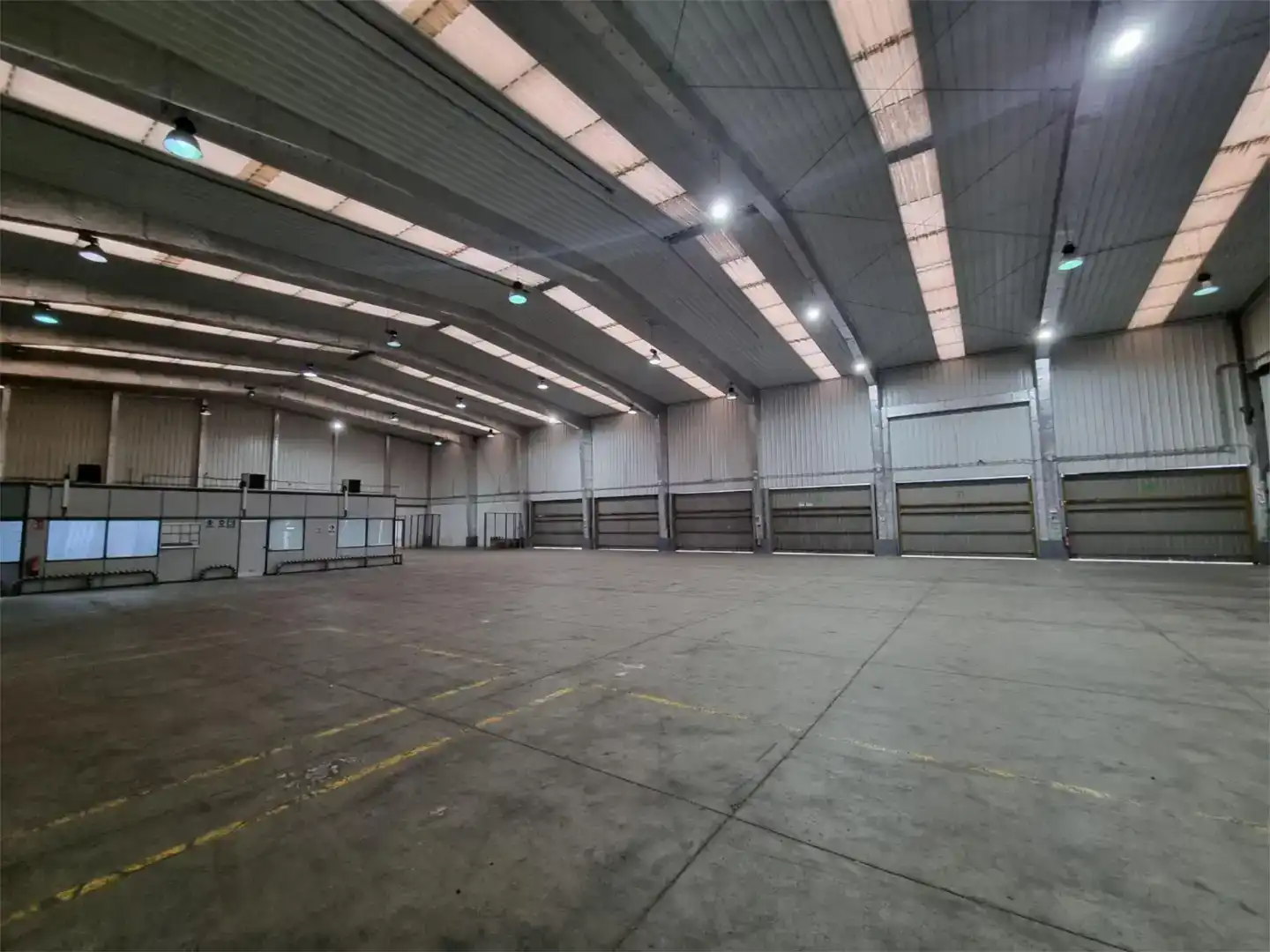 Fabrikhallen zur Miete in Benavente