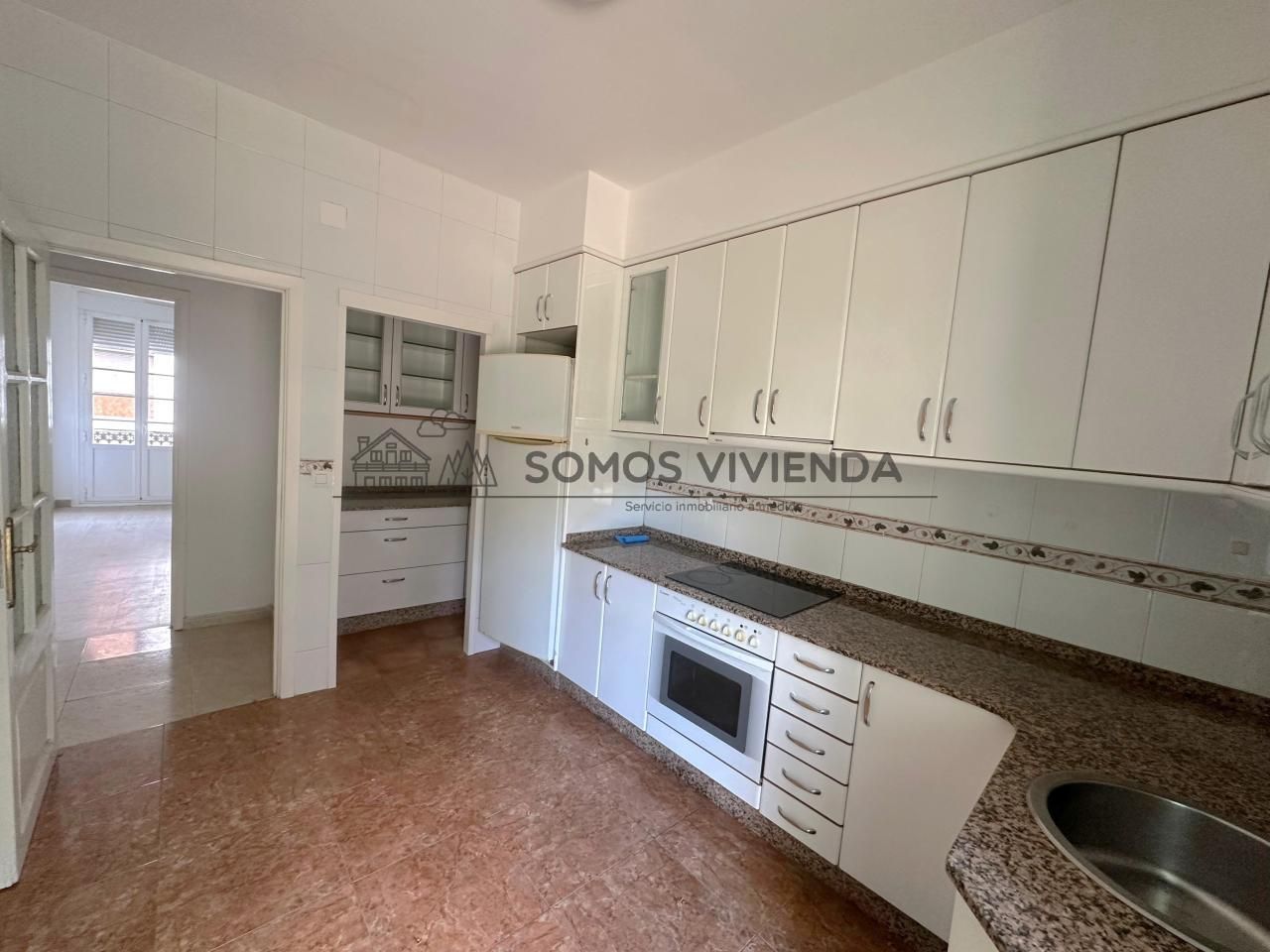 Kitchen of Flat for sale in Ourense Capital   with Terrace and Storage room