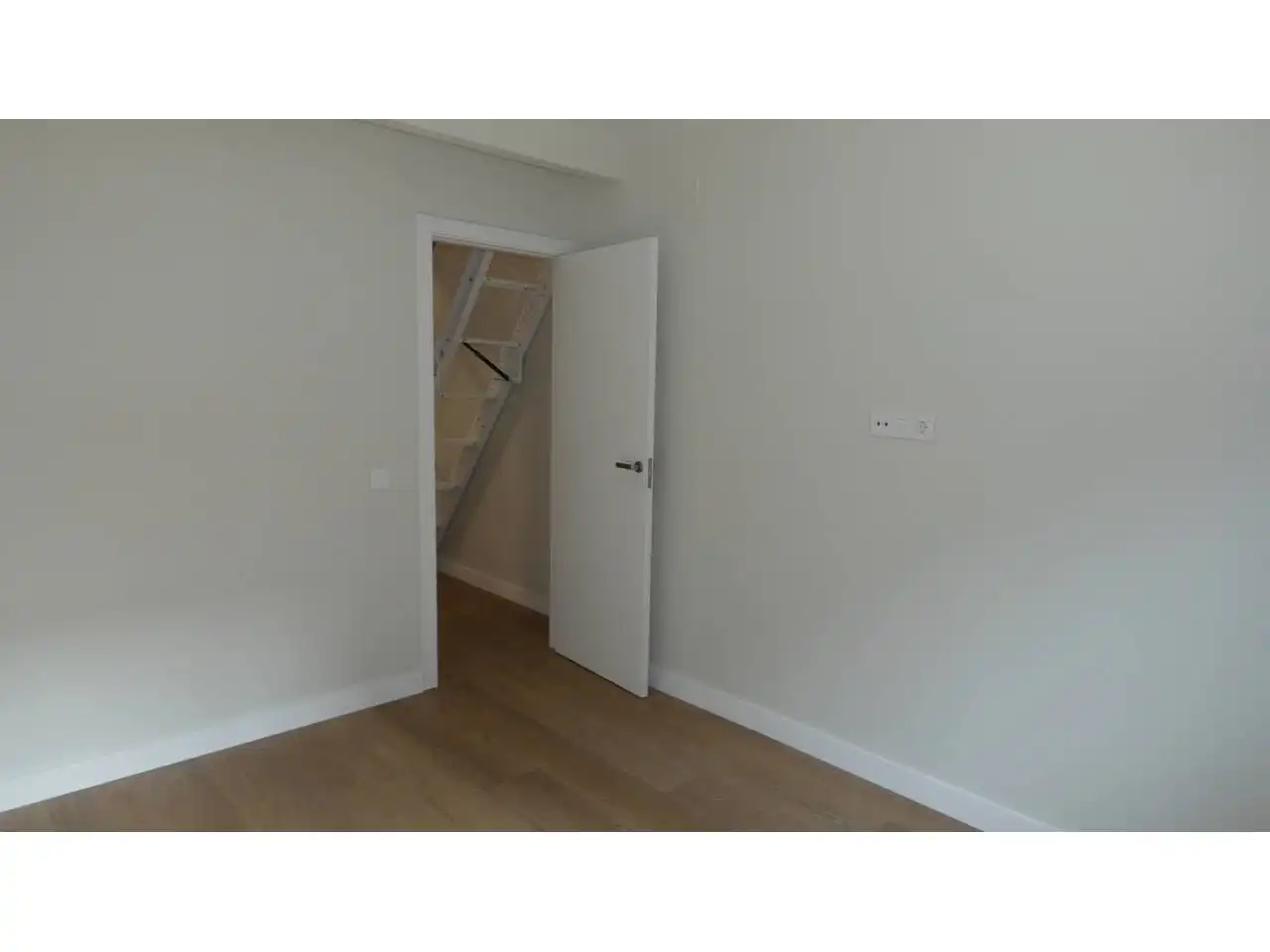 Habitación de Apartamento de alquiler en Toledo con Aire acondicionado, Calefacción y Amueblado