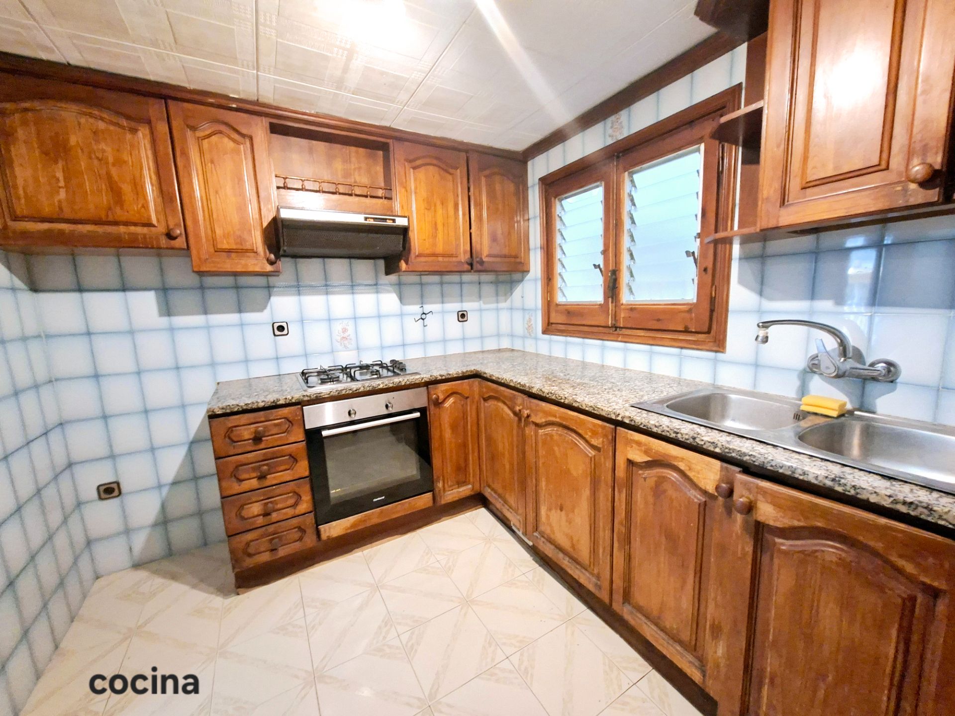 Cocina de Piso de alquiler en Lloret de Mar con Terraza, Balcón y Se aceptan mascotas