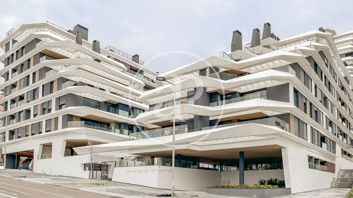 Flat for rent in C. de Alejandro Dumas, Imperial