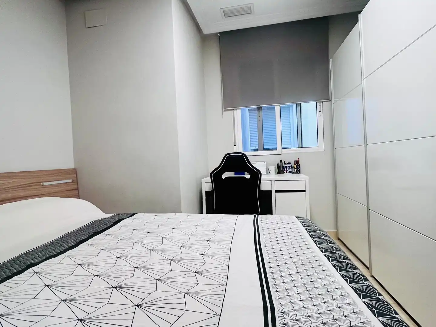 Bedroom of Flat for sale in Elche / Elx  with Air Conditioner