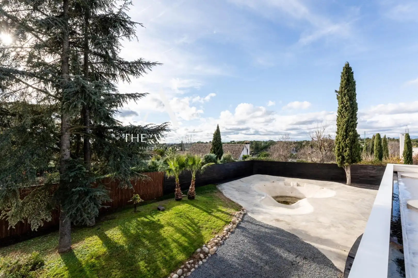 Vista exterior de Casa o chalet en venta en Boadilla del Monte con Calefacción, Jardín privado y Terraza