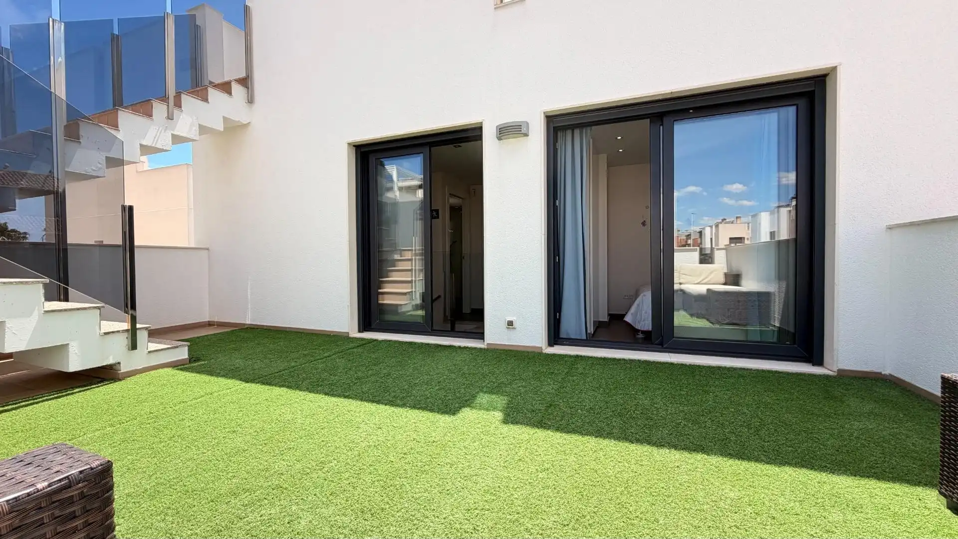 Terrace of Houses for sale in Torrevieja  with Air Conditioner, Private garden and Terrace
