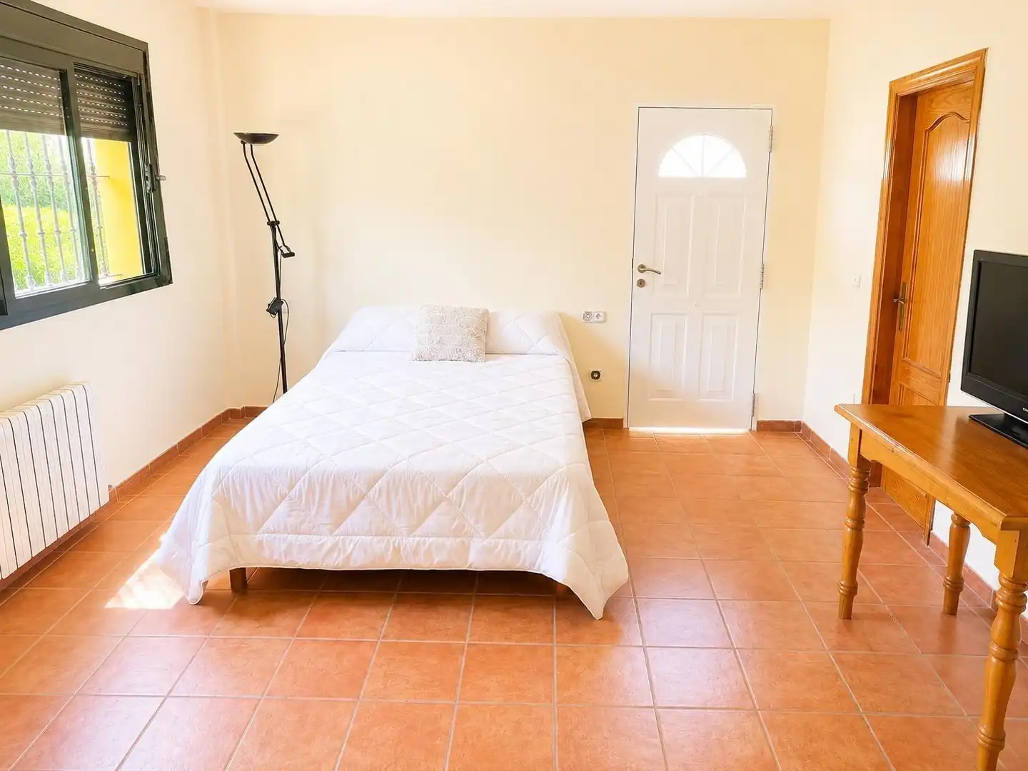 Habitación de Casa o chalet en venta en Algeciras con Jardín privado, Trastero y Piscina