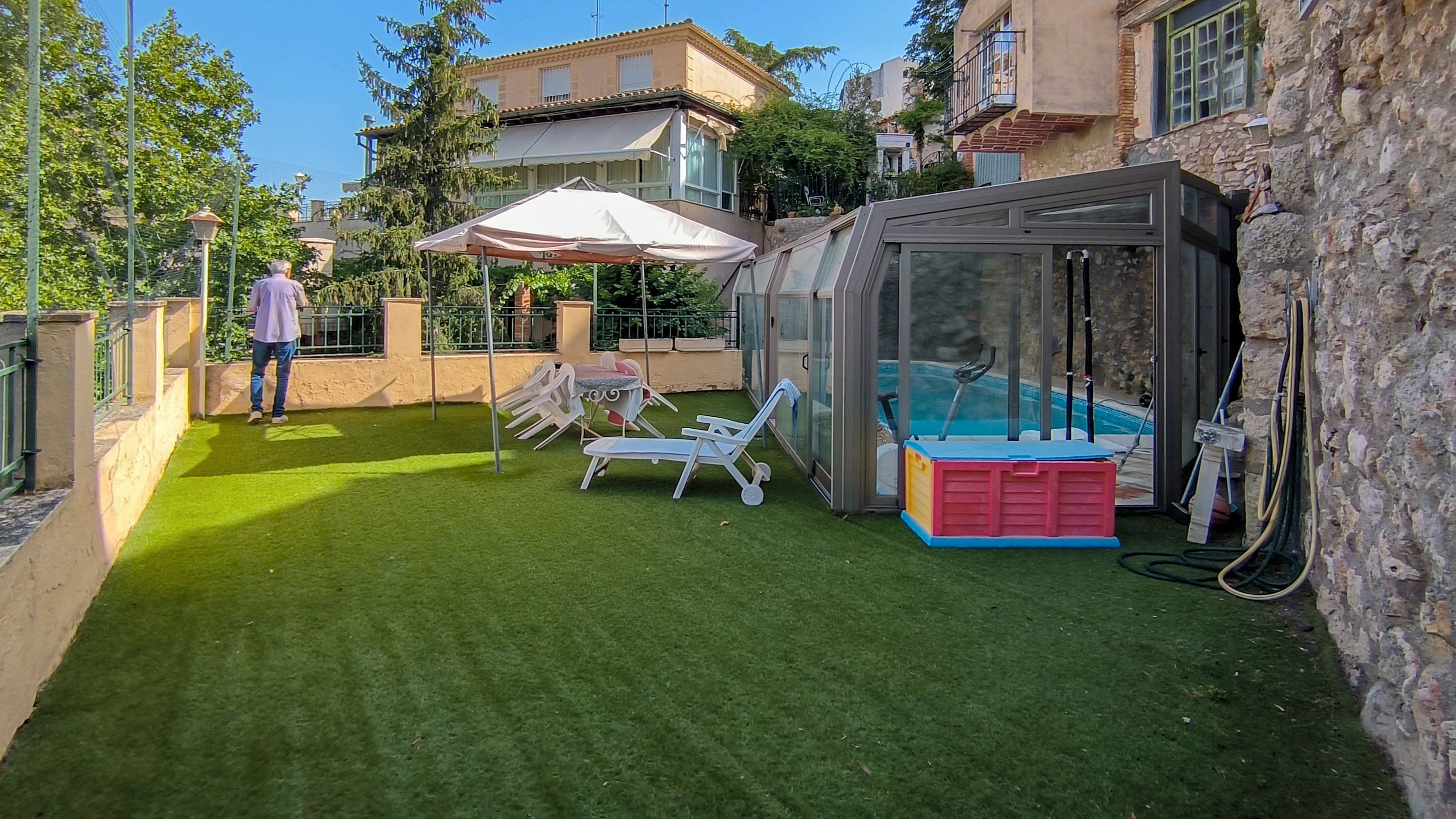 Piscina de Casa o chalet en venta en Cuenca Capital con Aire acondicionado, Calefacción y Jardín privado