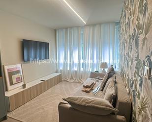 Sala d'estar de Pis de lloguer en Bilbao  amb Calefacció i Moblat