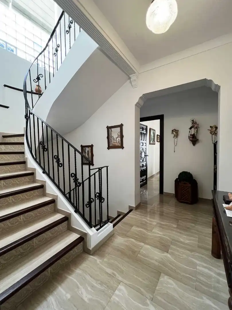 Houses for sale in Estepa  with Air Conditioner, Terrace and Storage room