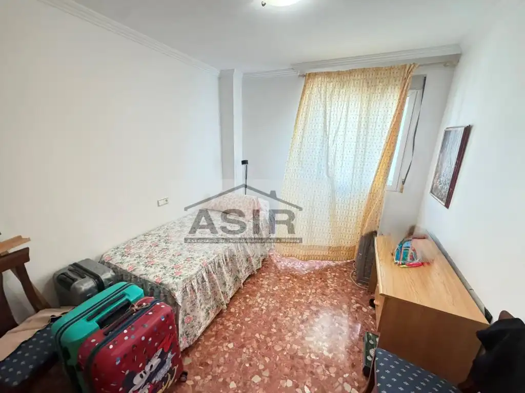 Dormitori de Pis en venda en Alzira